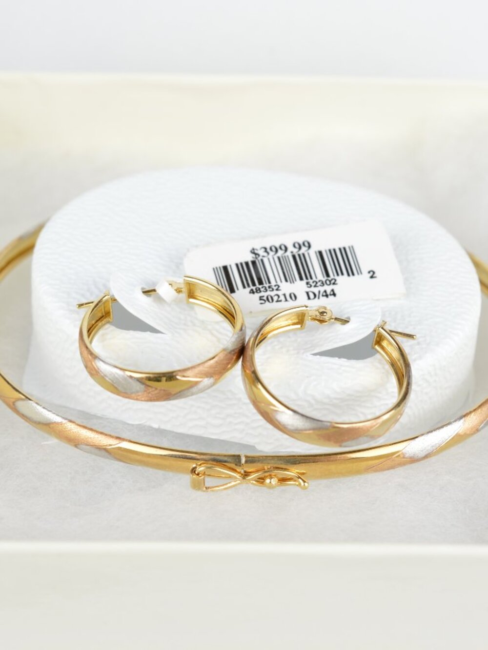 New JCM 10K Tri-Color Gold Twisted Hoop Earrings Hinged Bangle Bracelet Set 3.2g